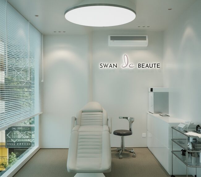 mau-thiet-ke-spa-dep-tphcm-theo-phong-cach-hien-dai-swandebeaute